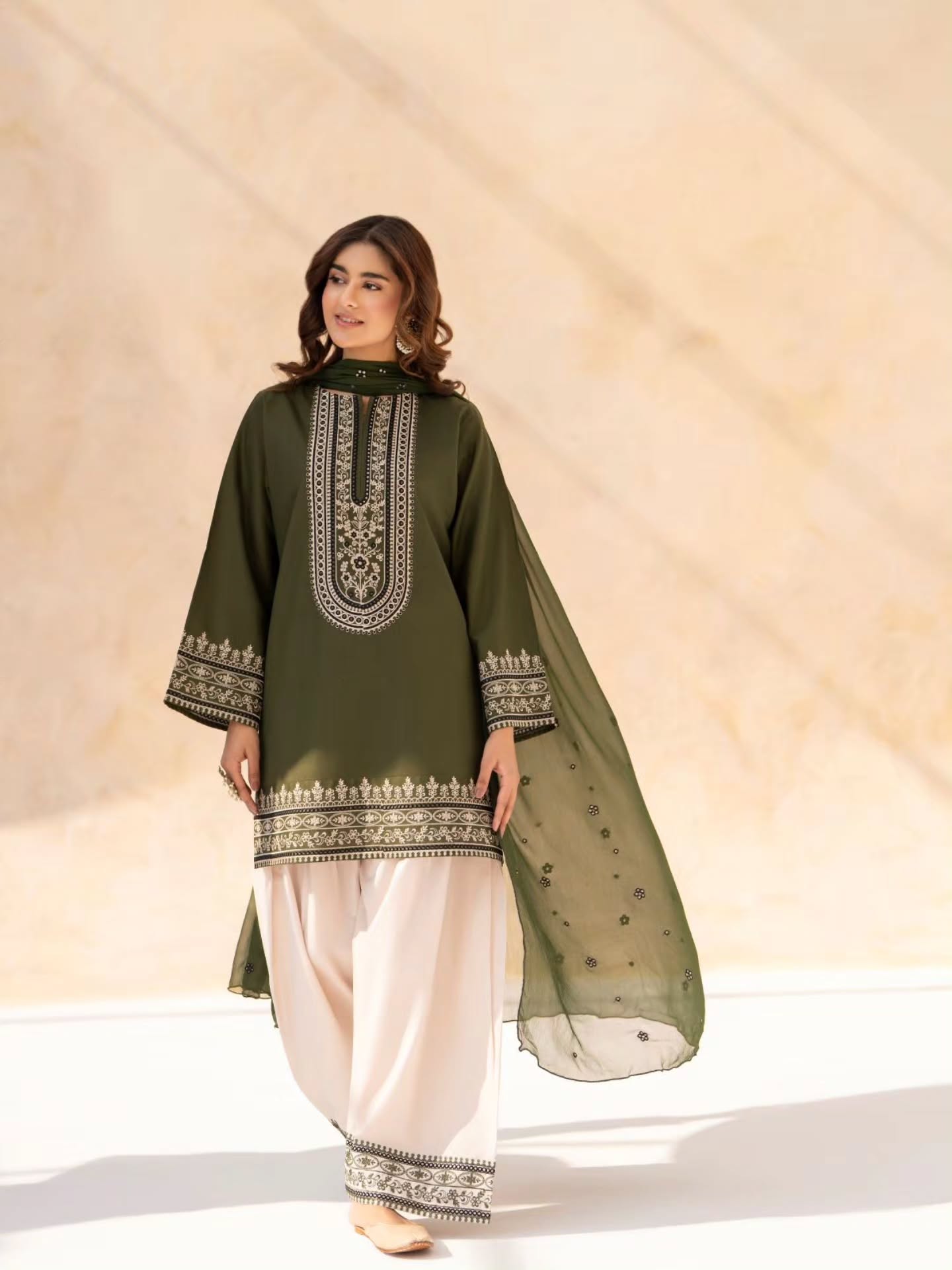 Zaitoon 3PC – Premium lwon Cotton Dress