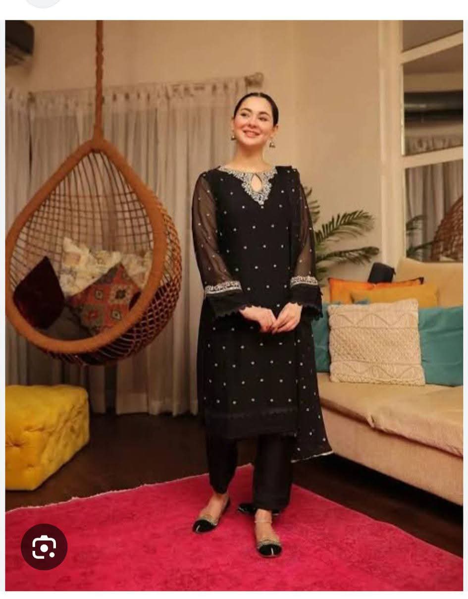 Hania amir 3pc    vol    #16