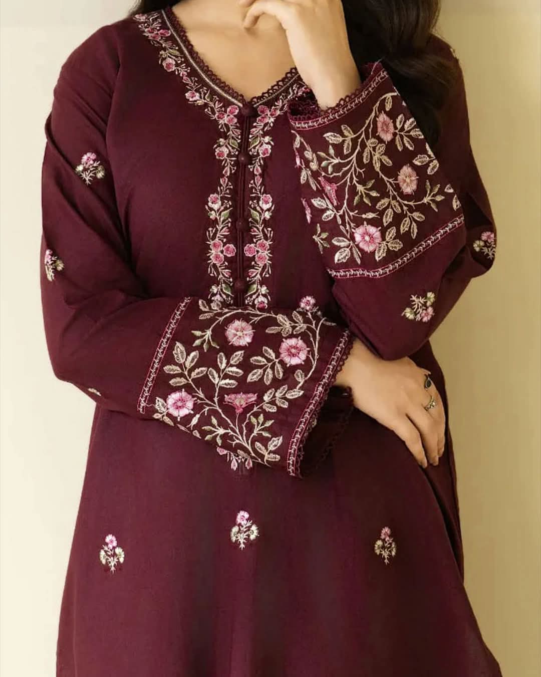Embroidered Reena 2PCS    vol   #10