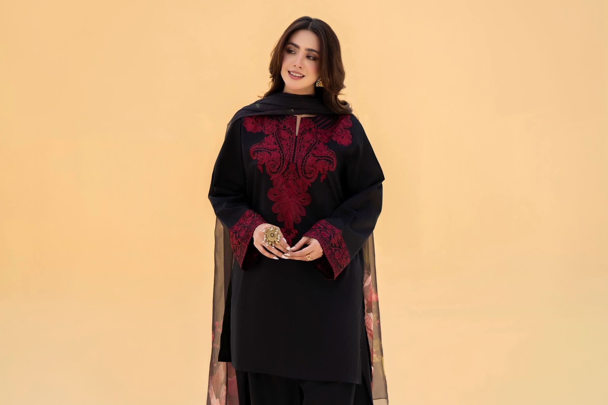 Black queen 3pcs