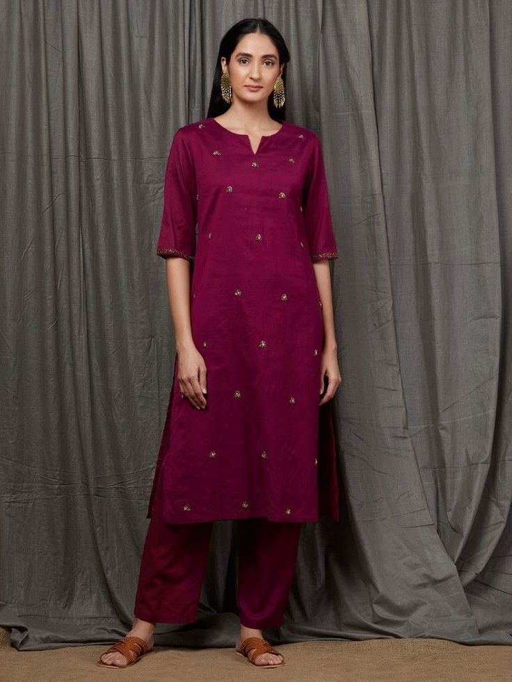 Maroon Aura 2PC