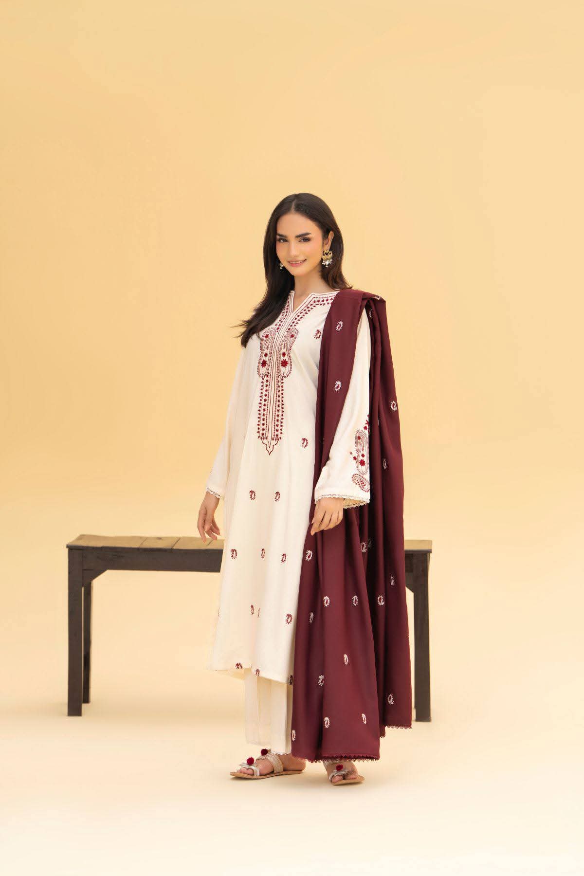 Maroon Elegance 3-piece