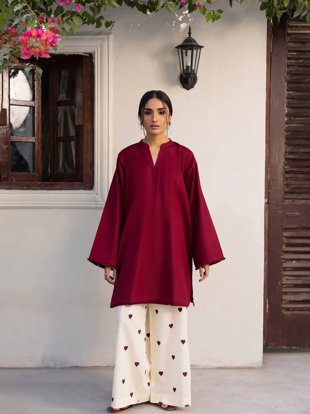 Husn-e-Laal 2PC