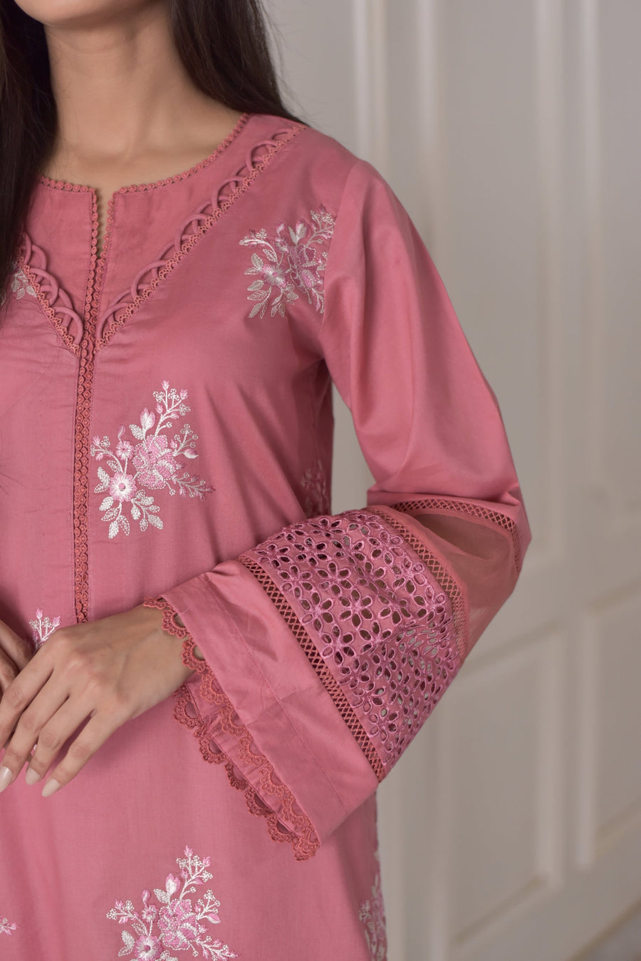The Gul-e-Gulabi 2pcs