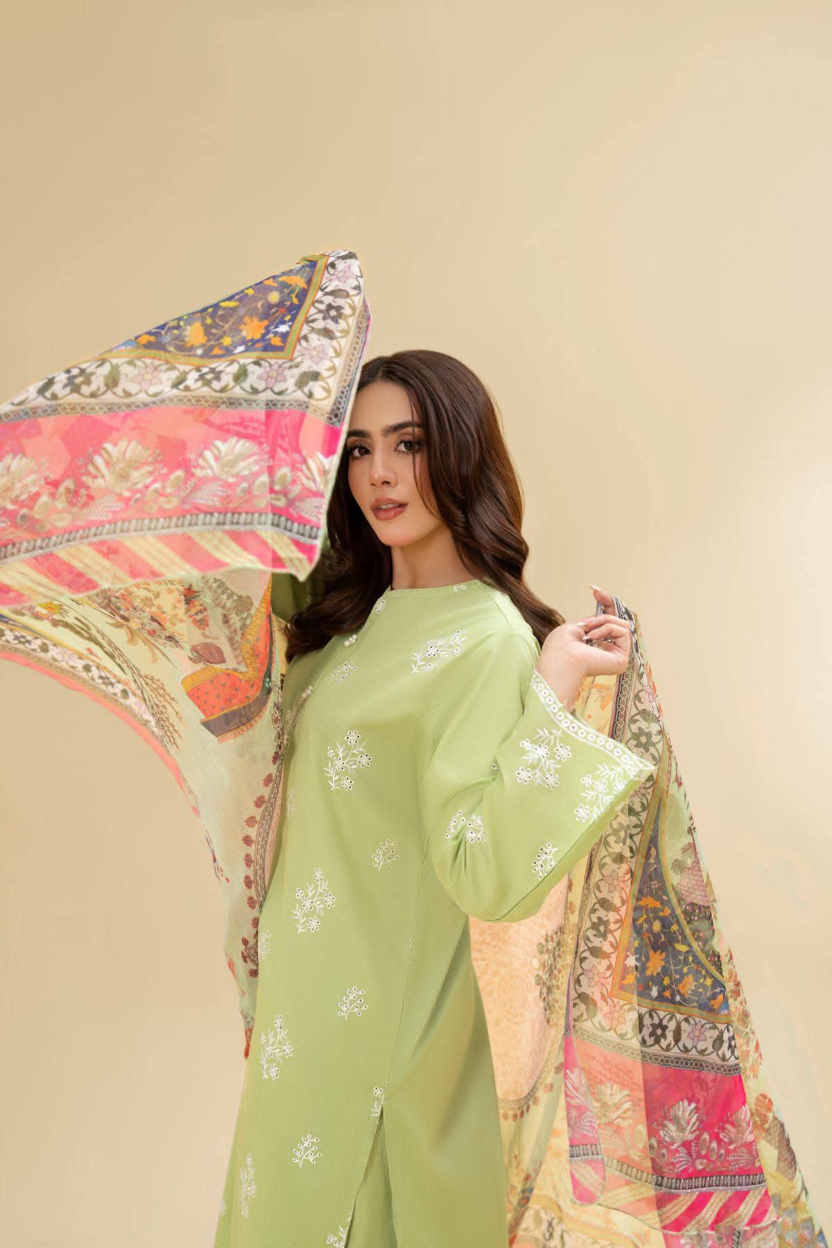 Pistachio Elegance 3pcs